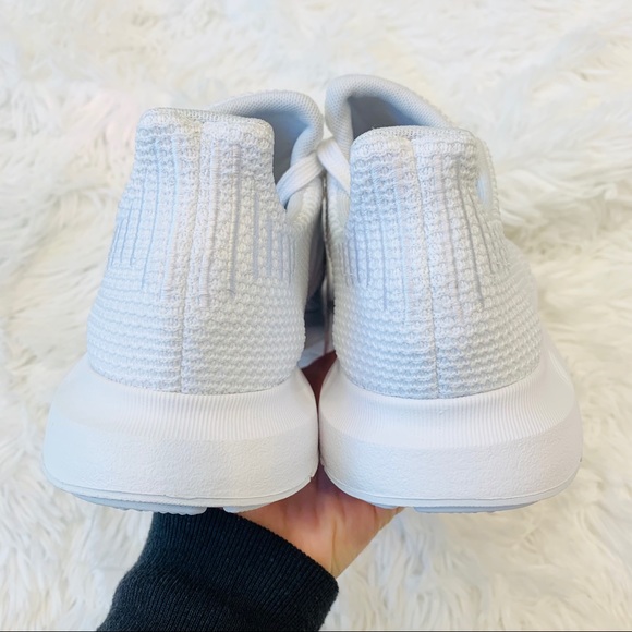 Adidas Swift Run Triple White - Picture 5 of 7